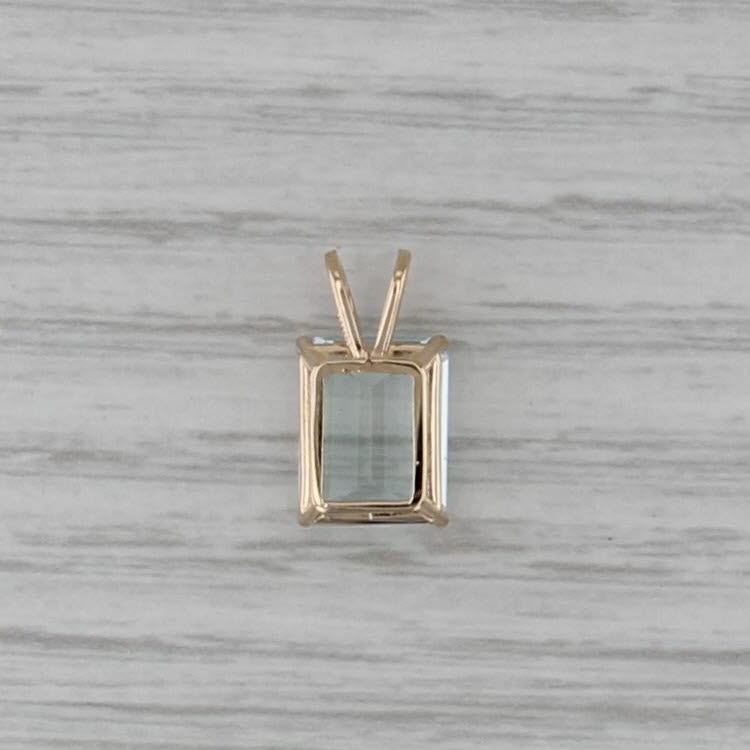 2.80ct Aquamarine Solitaire Pendant 14k Yellow Gold Drop