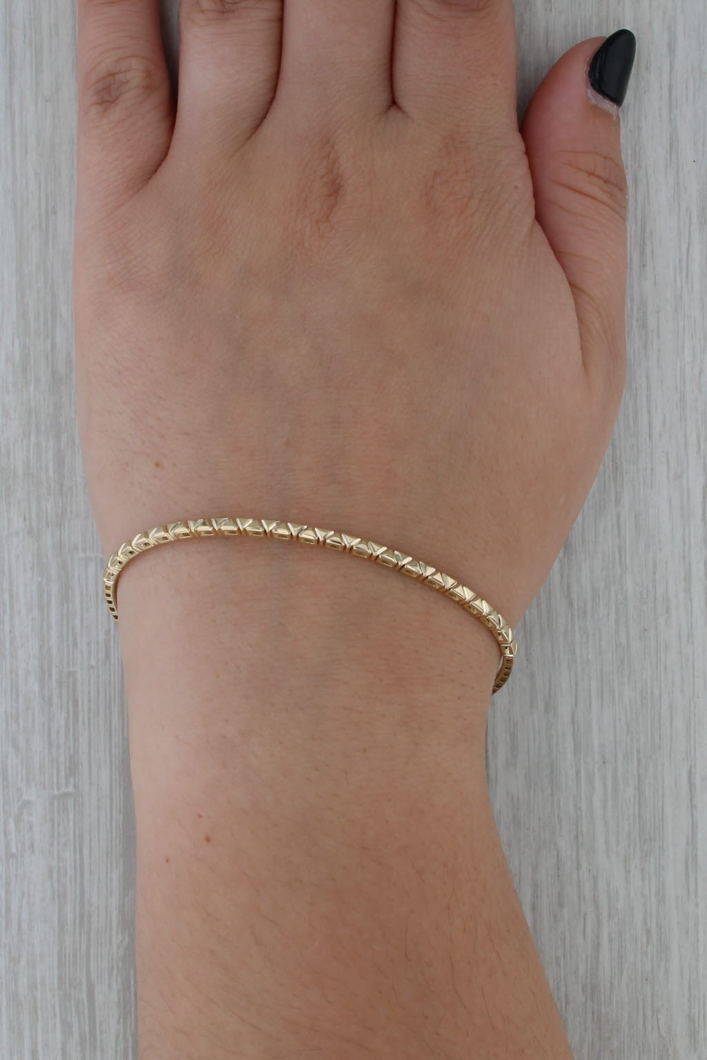 New Flexible Bangle Bracelet 14k Yellow Gold 7" 2.3mm