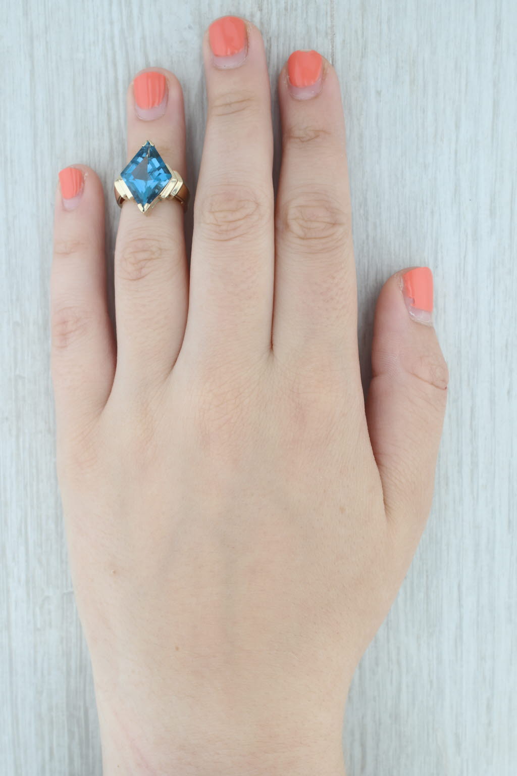 Gray Blue Topaz Rhombus Solitaire Ring 14k Yellow Gold Size 4.75