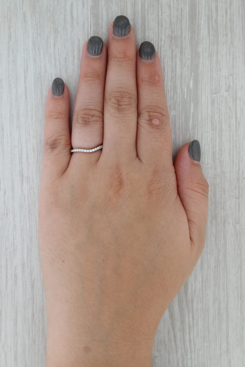 0.20ctw Diamond Contoured Ring 14k White Gold Wedding Band Size 5.5 Stackable