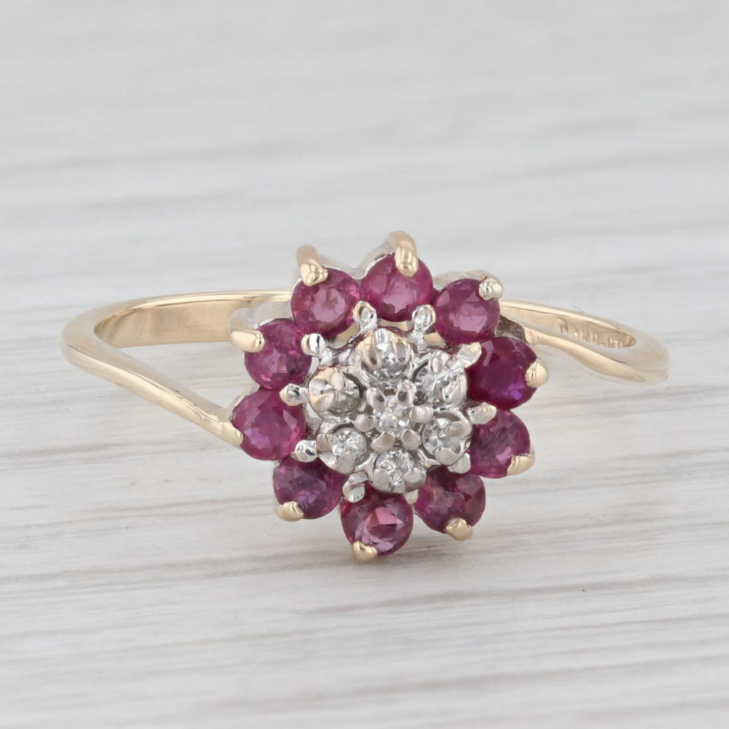 Light Gray 0.75ctw Ruby Halo Diamond Cluster Flower Ring 10k Yellow Gold Size 8.75