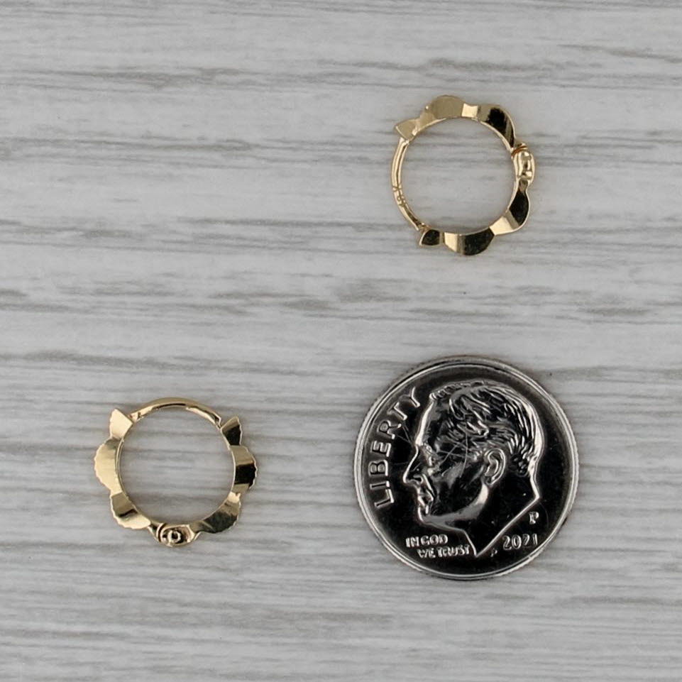 Small Scalloped Hoop Huggie Earrings 18k Yellow Gold Snap Top Round Hoops