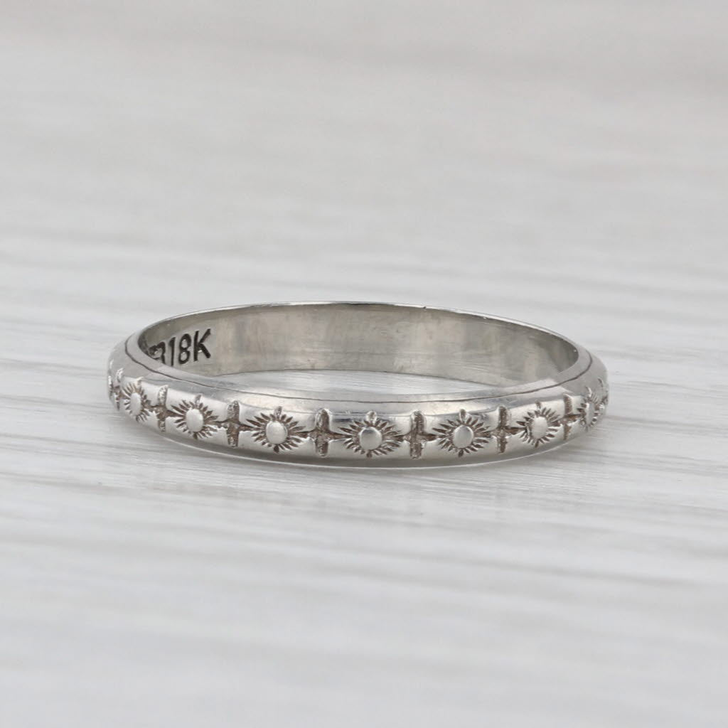 Vintage Floral Pattern Band 18k White Gold Size 5.5 Wedding Ring Stackable