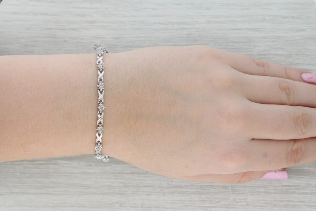 Gray 0.13ctw Diamond Cluster X Link Bracelet 10k White Gold 7" 5mm