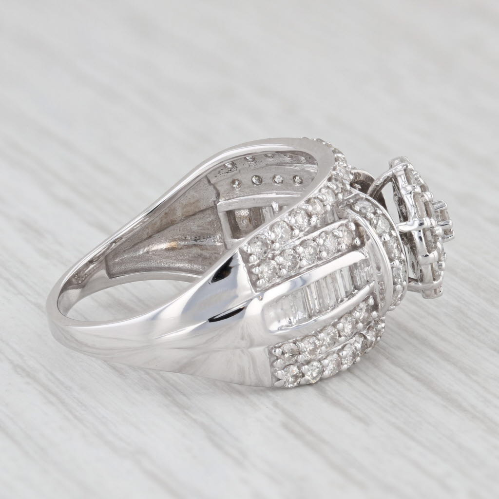 Light Gray 1.73ctw Diamond Cluster Halo 10k White Gold Size 9.75 Ring Cocktail