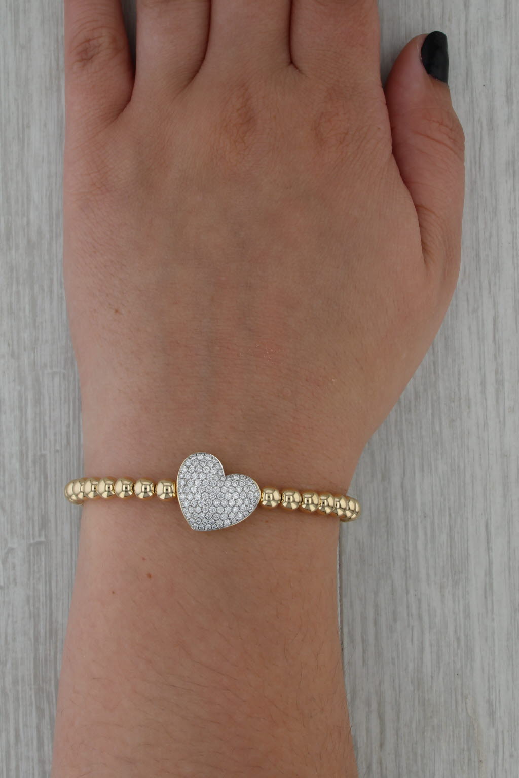 Tirisi 1.01ctw Pave Diamond Heart Bead Bangle Bracelet 18k Gold Magnetic Clasp