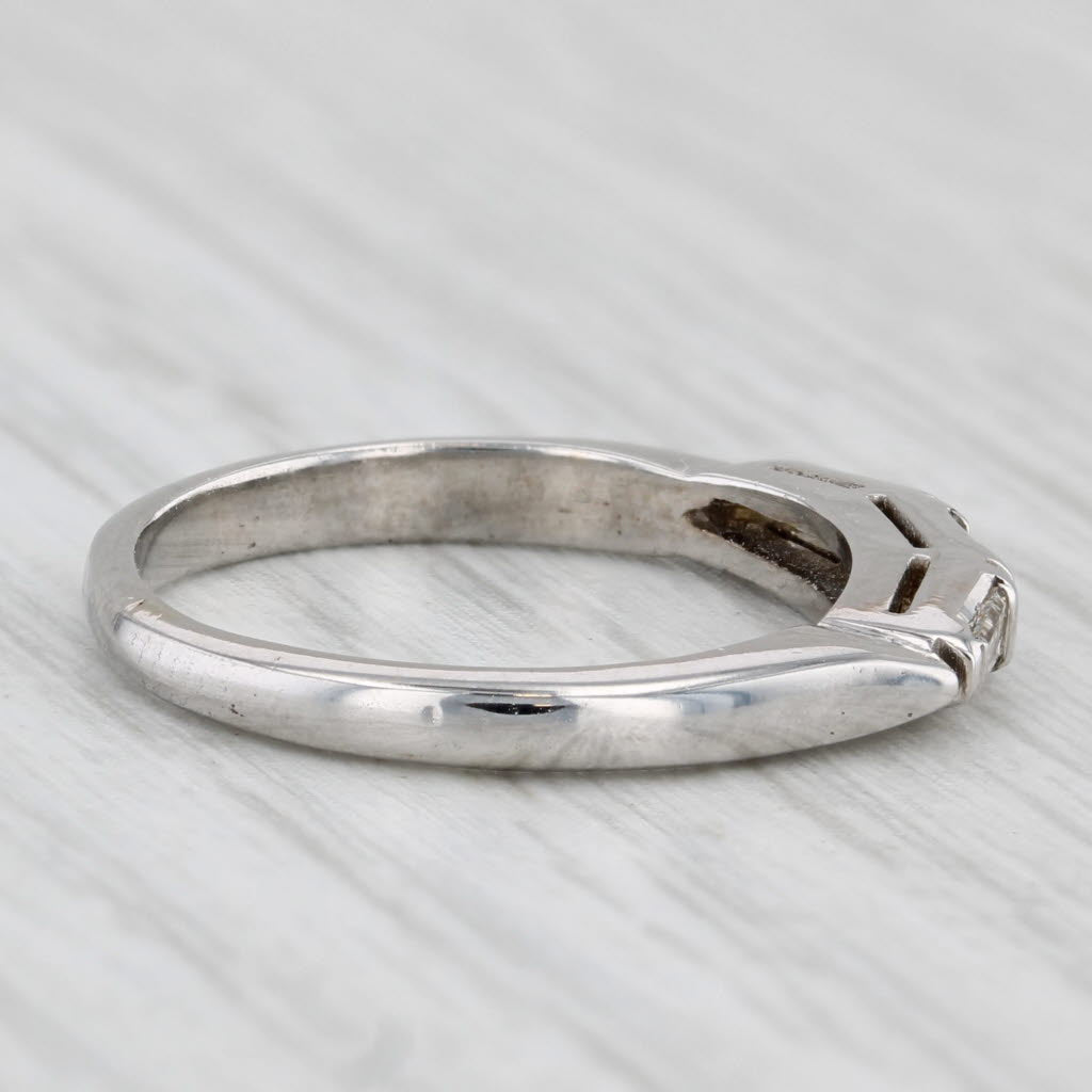 Light Gray Vintage 0.18ctw Diamond Wedding Band 14k White Gold 3-Stone Stackable Ring