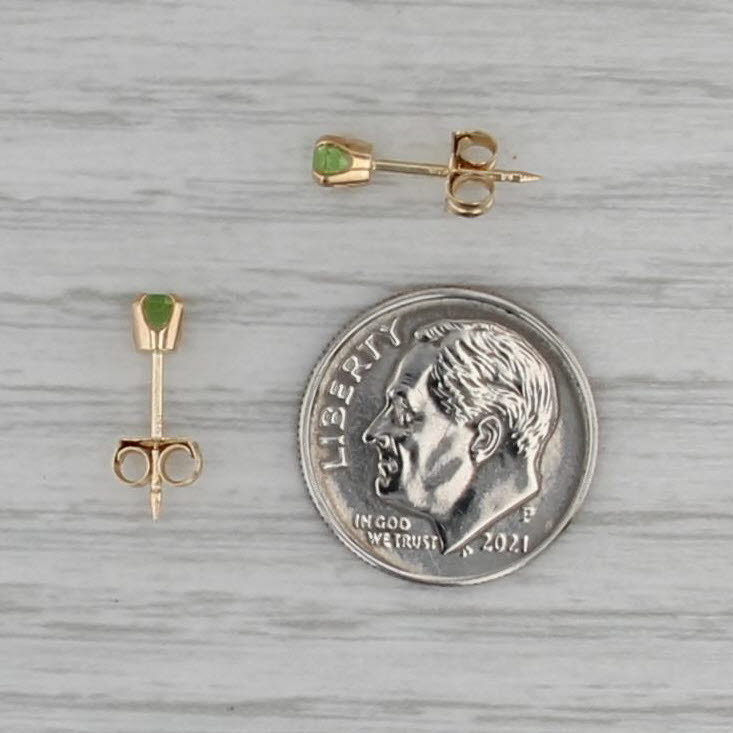 Light Green Glass Imitation Peridot Stud Earrings 14k Yellow Gold Studs