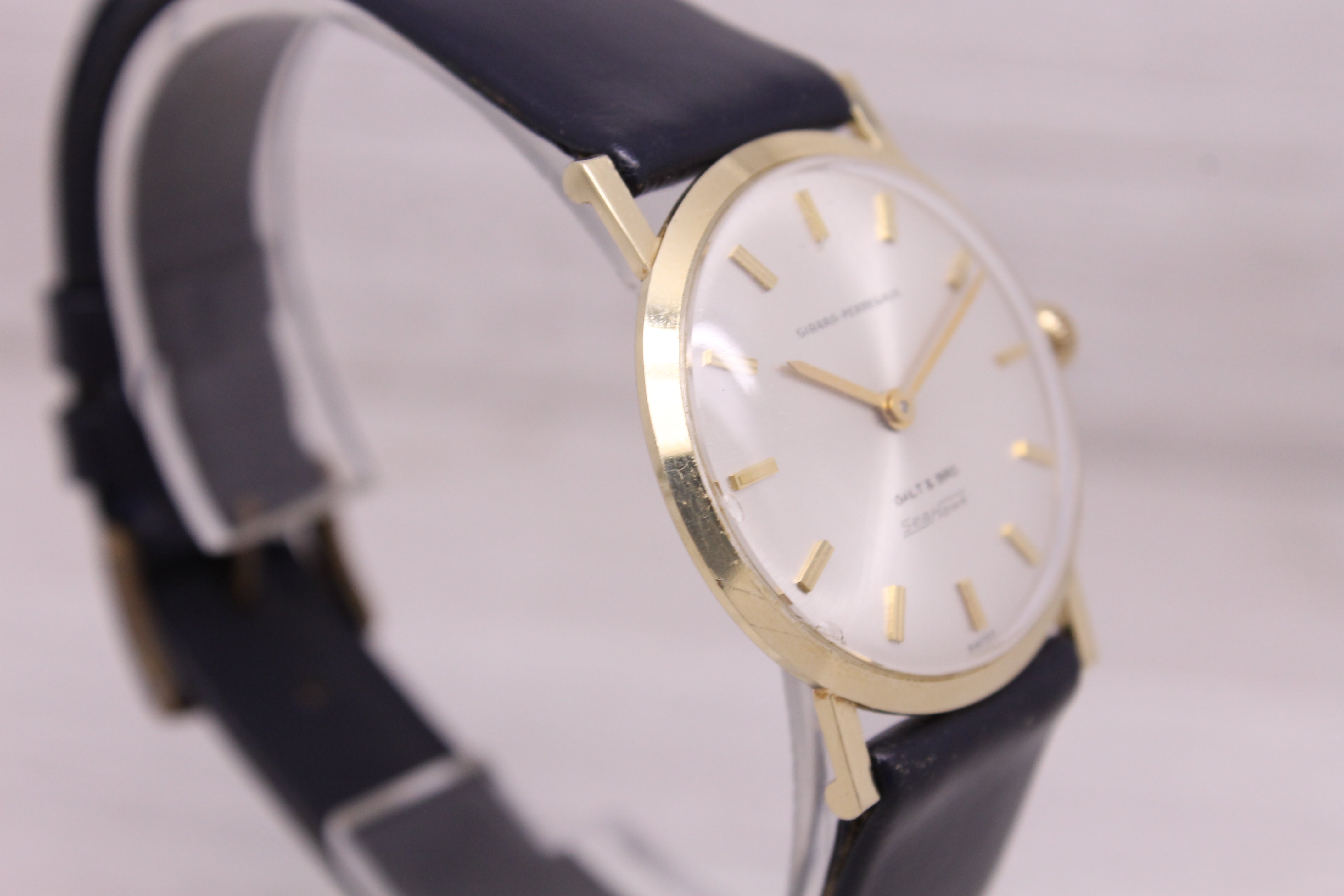 Gray Vintage Girard Perregaux Seahawk 14k Solid Gold 30.5mm Watch Galt Bro - ORIGINAL
