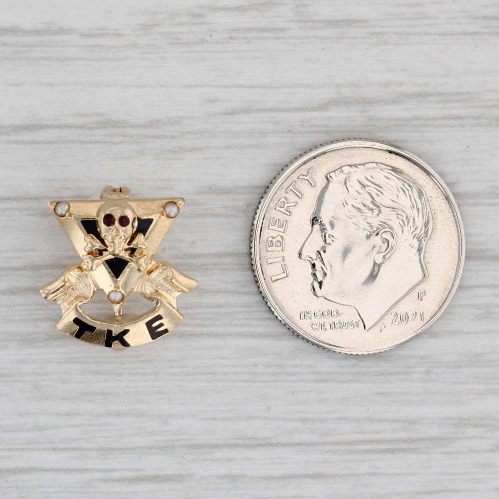 Gray Vintage Tau Kappa Epsilon Fraternity Pin 14k Gold Pearl Skull Badge