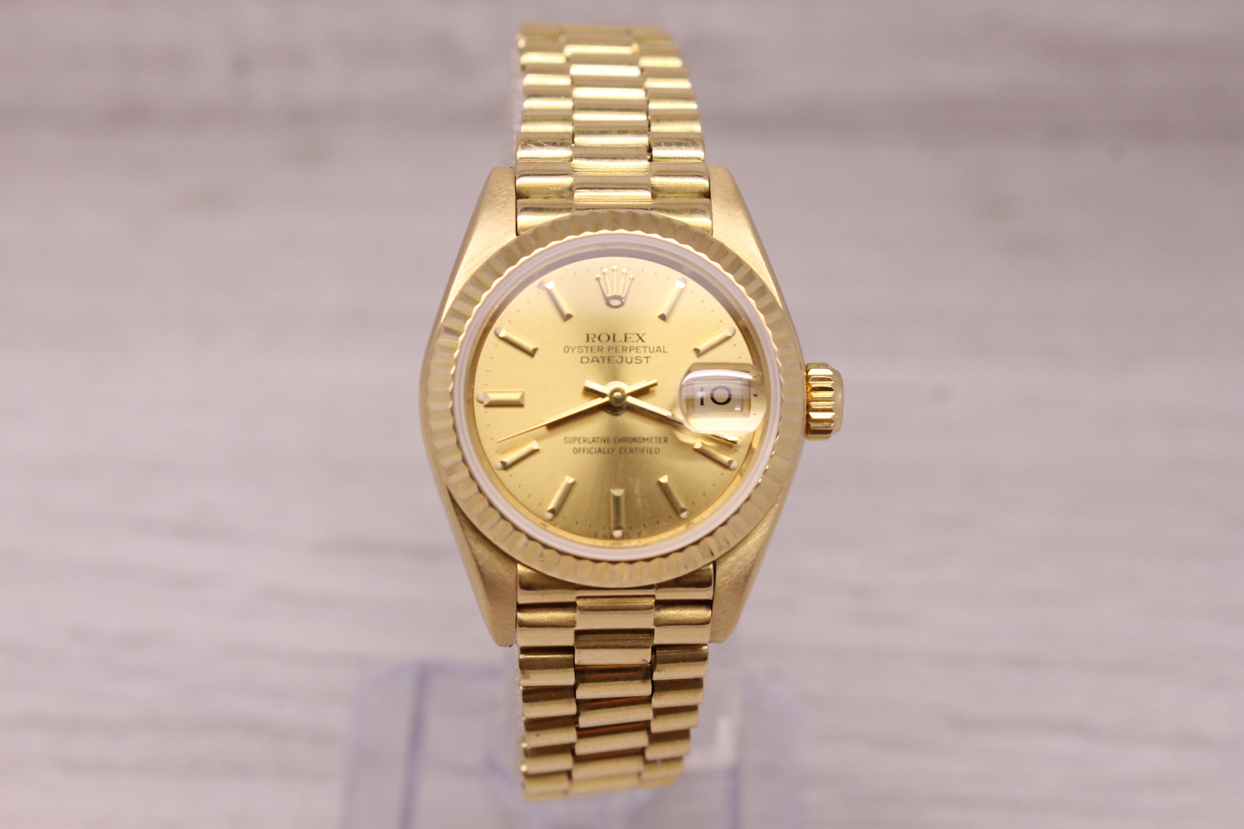 Vintage 1985 Rolex Datejust 69178 Ladies President 18k Gold Watch w Box Papers