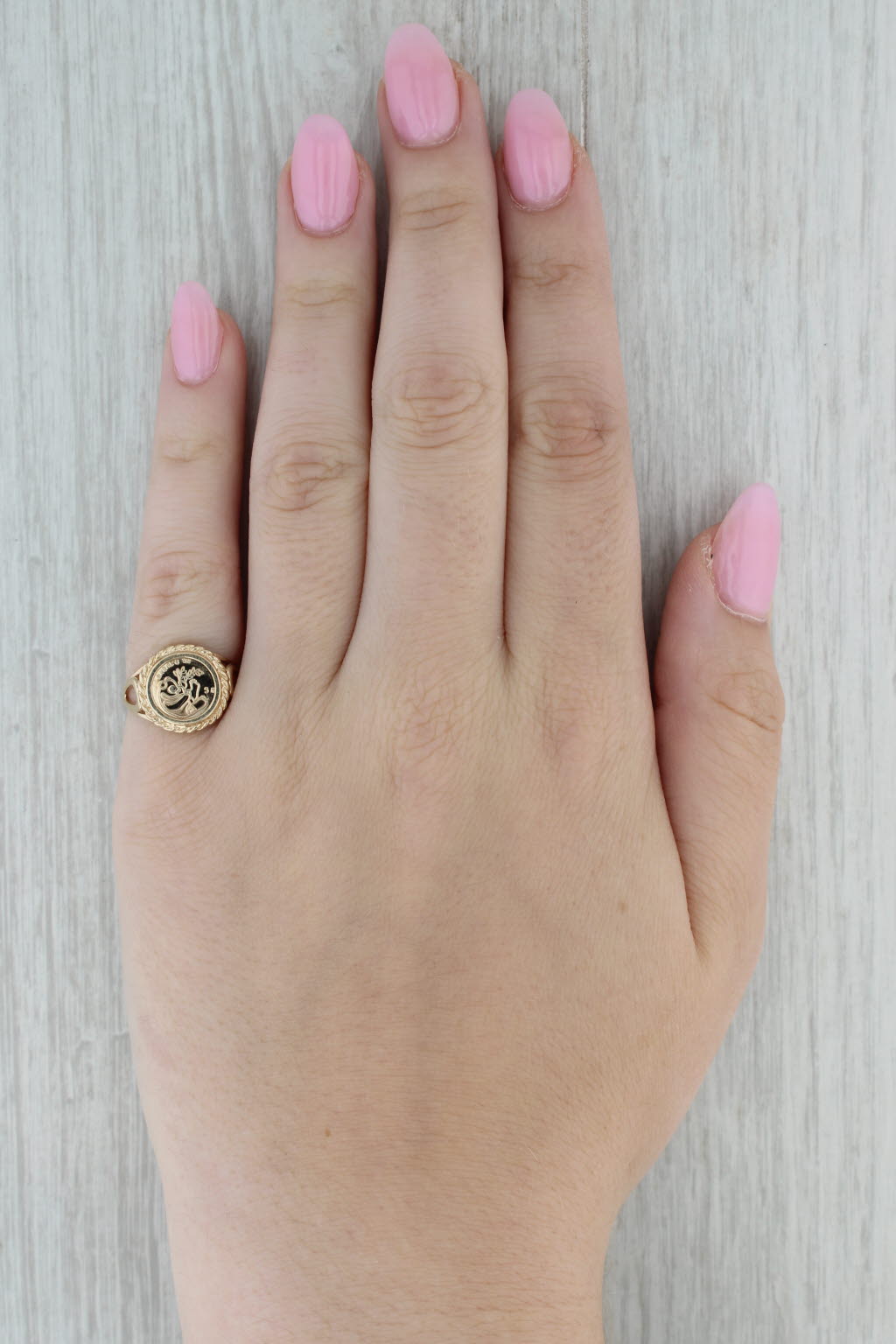 Dark Gray Chinese Panda Coin Copy Ring 10k Yellow Gold Size 6.25