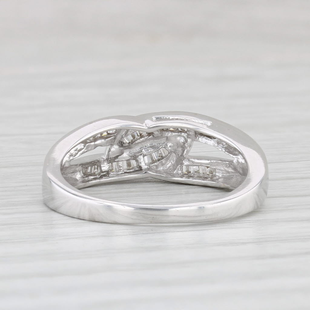 Light Gray 0.25ctw Diamond Knot Ring 10k White Gold Size 7 Wedding Band