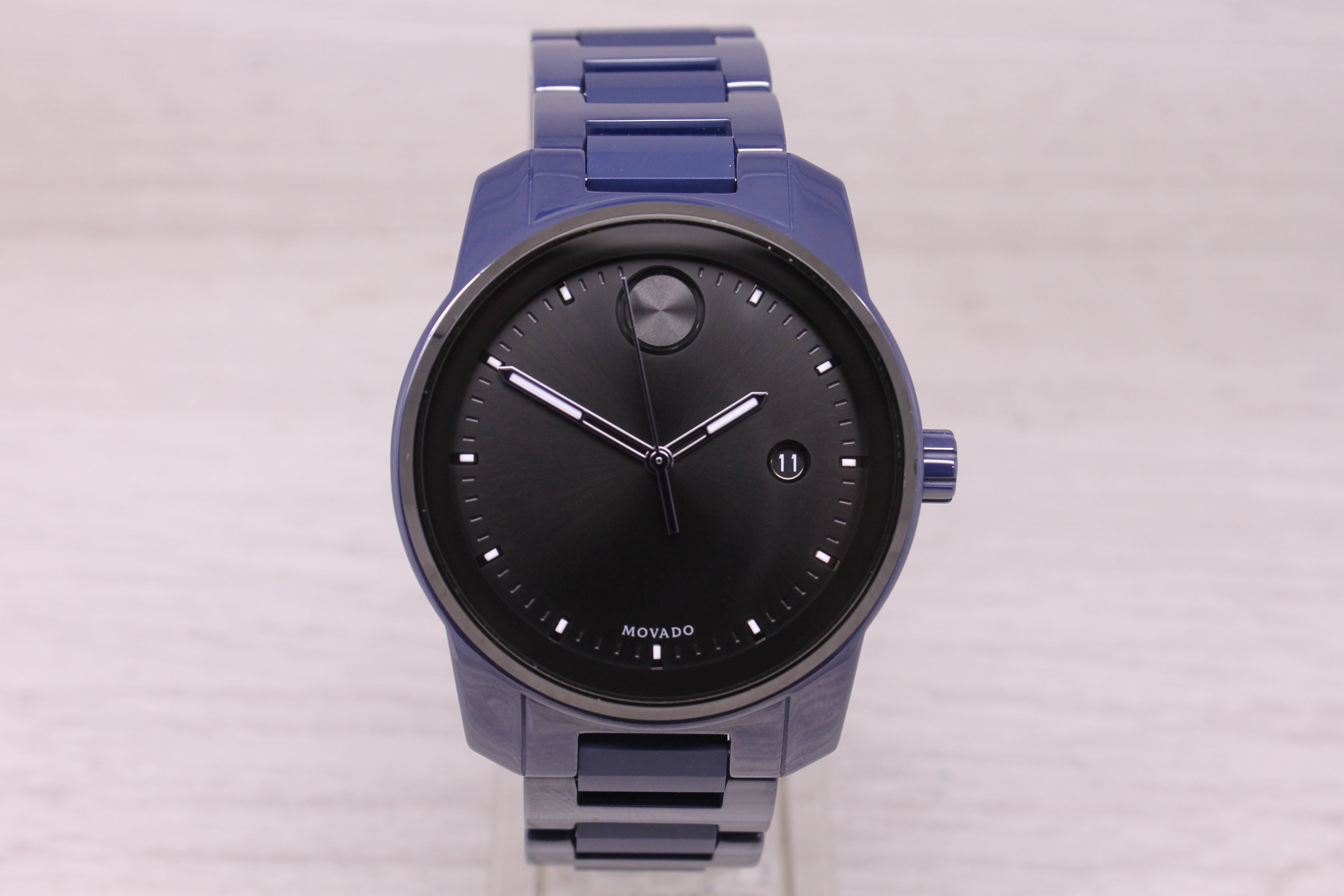 Movado Bold Verso 42mm Quartz Watch Blue IP Stainless Steel Date Swiss 3600862