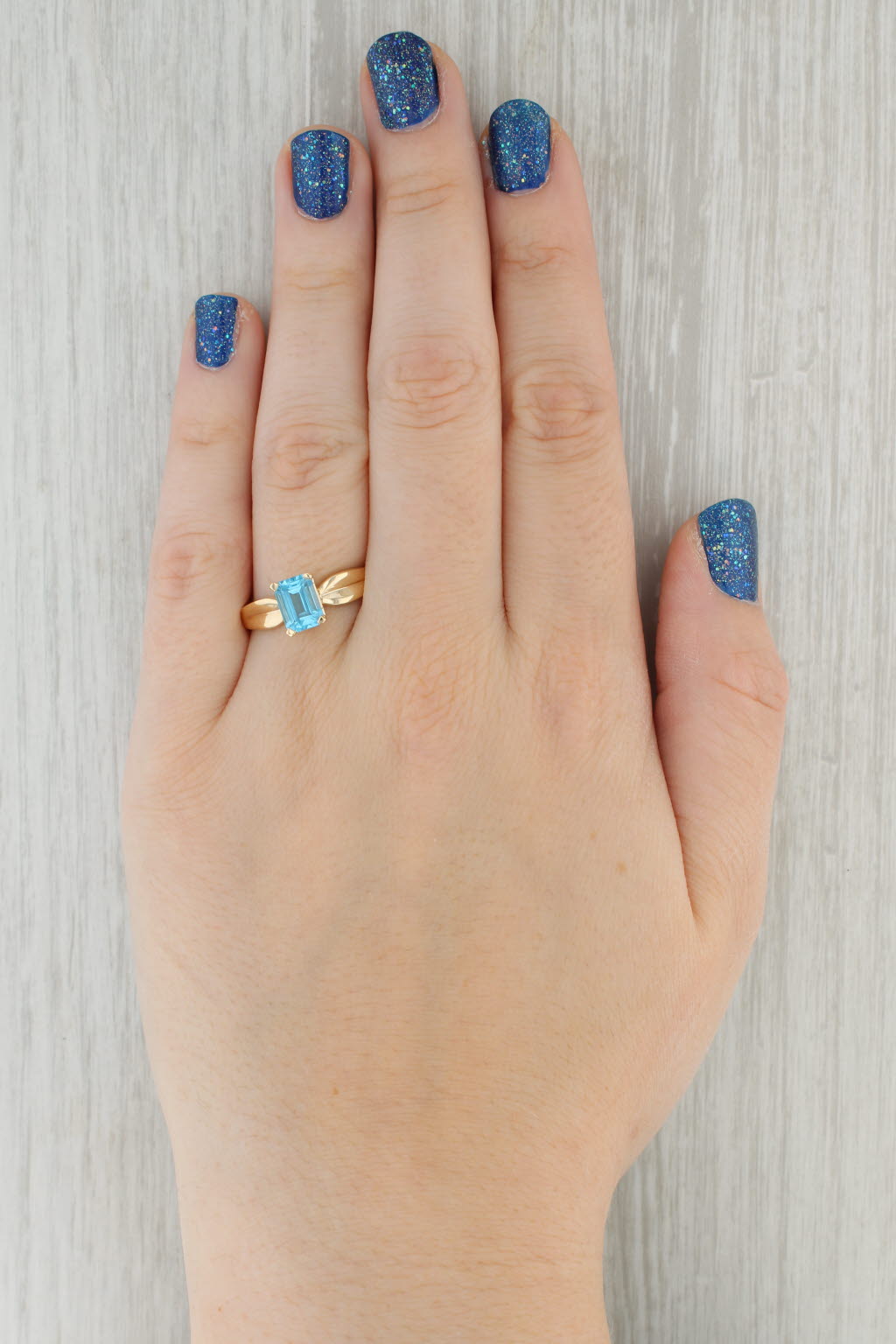 Tan 1.70ct Blue Topaz Solitaire Ring 10k Yellow Gold Size 10.25 Emerald Cut