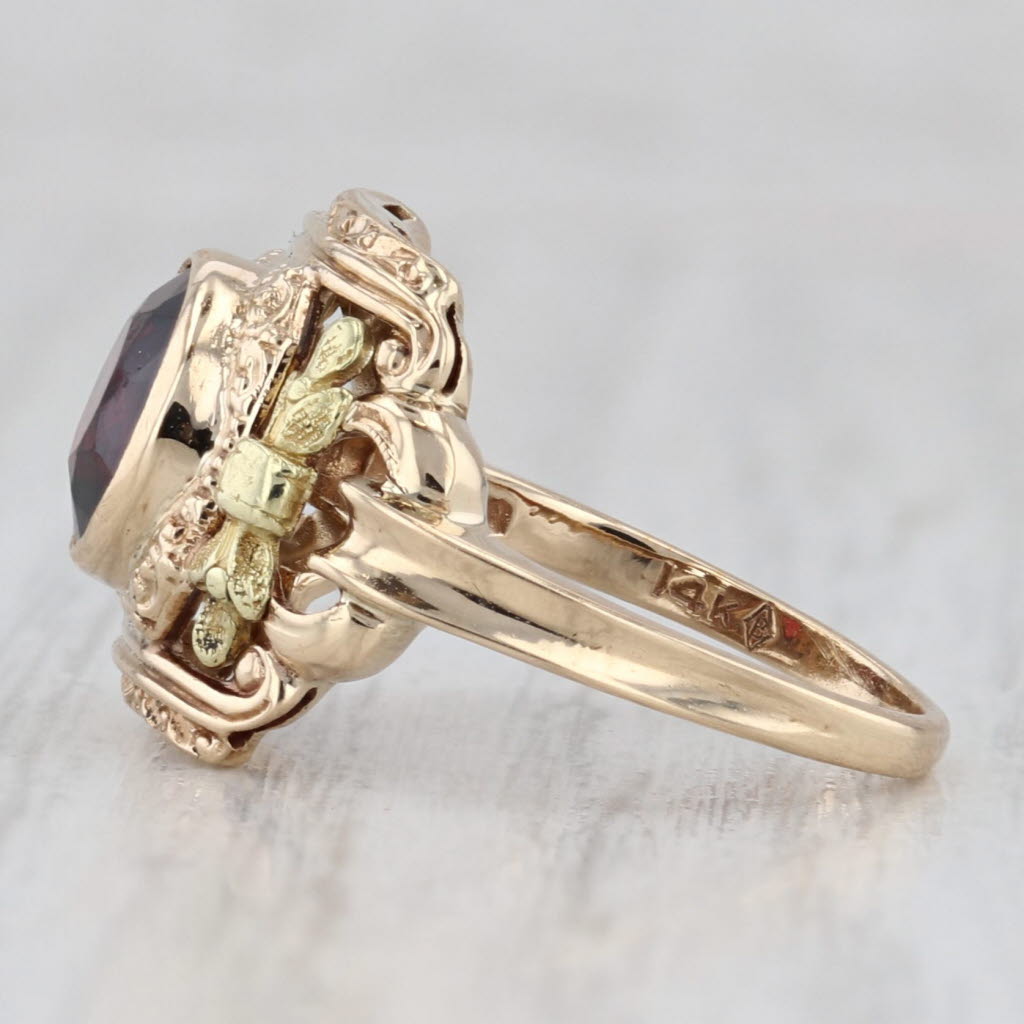 Light Gray Vintage 2.20ct Garnet Solitaire Ring 14k Yellow Gold Size 5.5