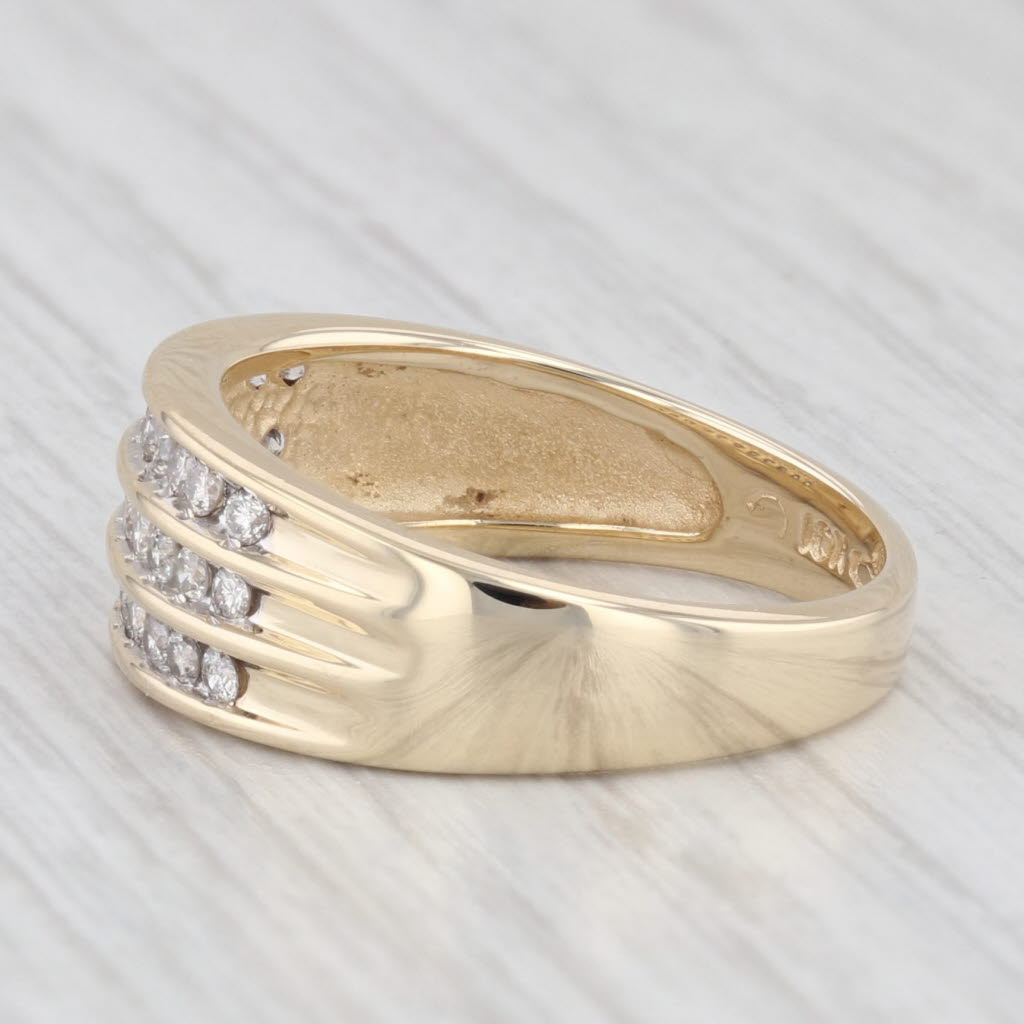Light Gray 0.27ctw Diamond Ring 10K Yellow Gold Size 7.25 Wedding Band