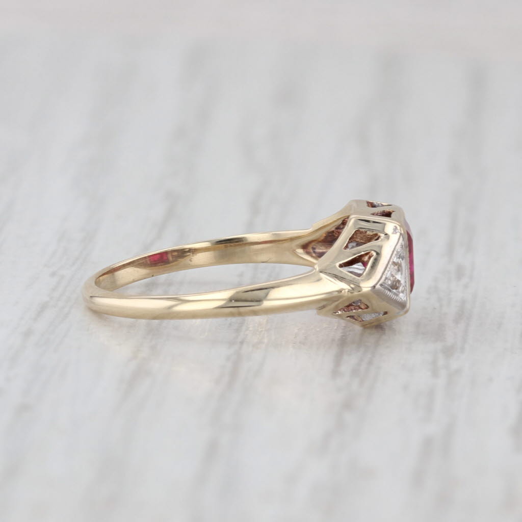 Vintage 0.85ctw Lab Created Ruby Diamond Ring 10k Yellow Gold Size 5.75