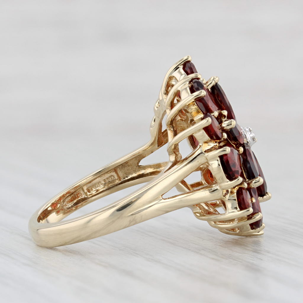Light Gray 5.65ctw Garnet Flower Cluster Ring 10k Yellow Gold Size 7 Cocktail