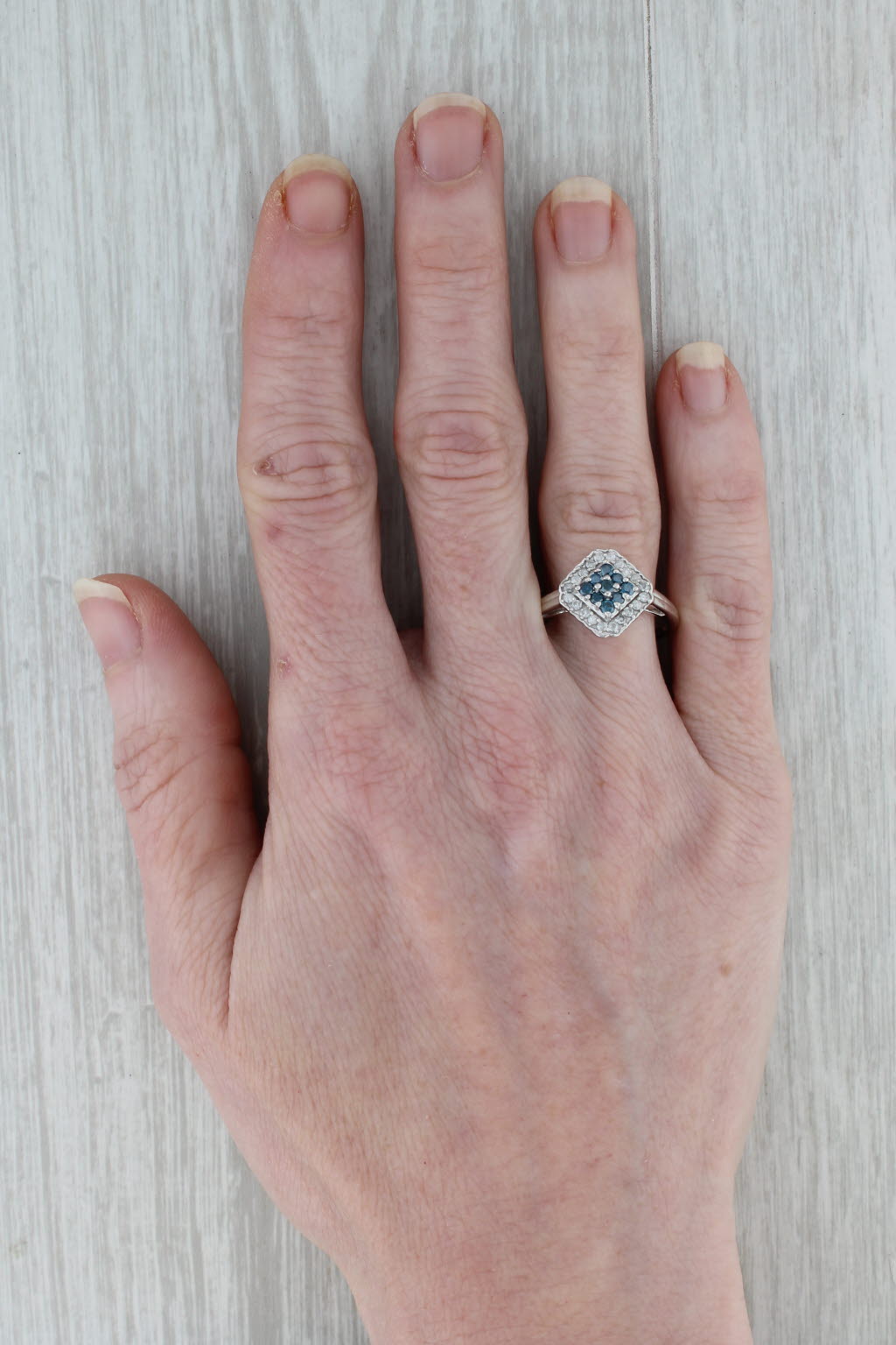 Dark Gray 0.51ctw Blue White Diamond Halo Ring 10k White Gold Size 8