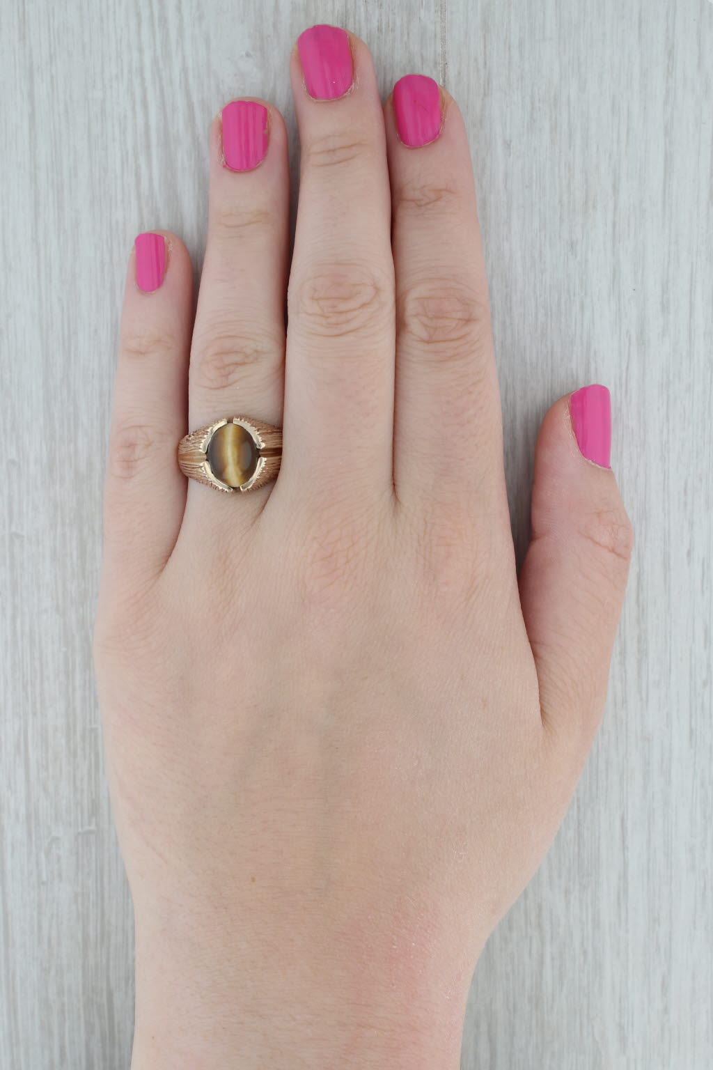 Gray Tiger's Eye Oval Cabochon Solitaire Ring 10k Gold Size 9.75 Woodgrain Vintage