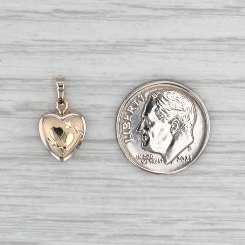 Small Heart Picture Locket Pendant 14k Yellow Gold Opens
