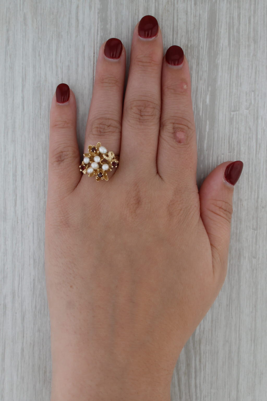 Cultured Pearl Clusters Garnet Flowers Ring 14k Yellow Gold Size 7.5