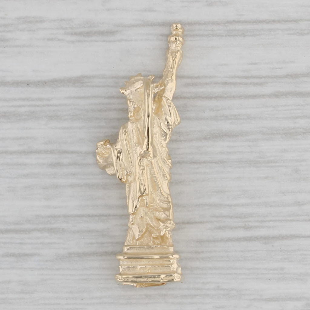 Gray Statue of Liberty Pendant 14k Yellow Gold New York City Souvenir Charm