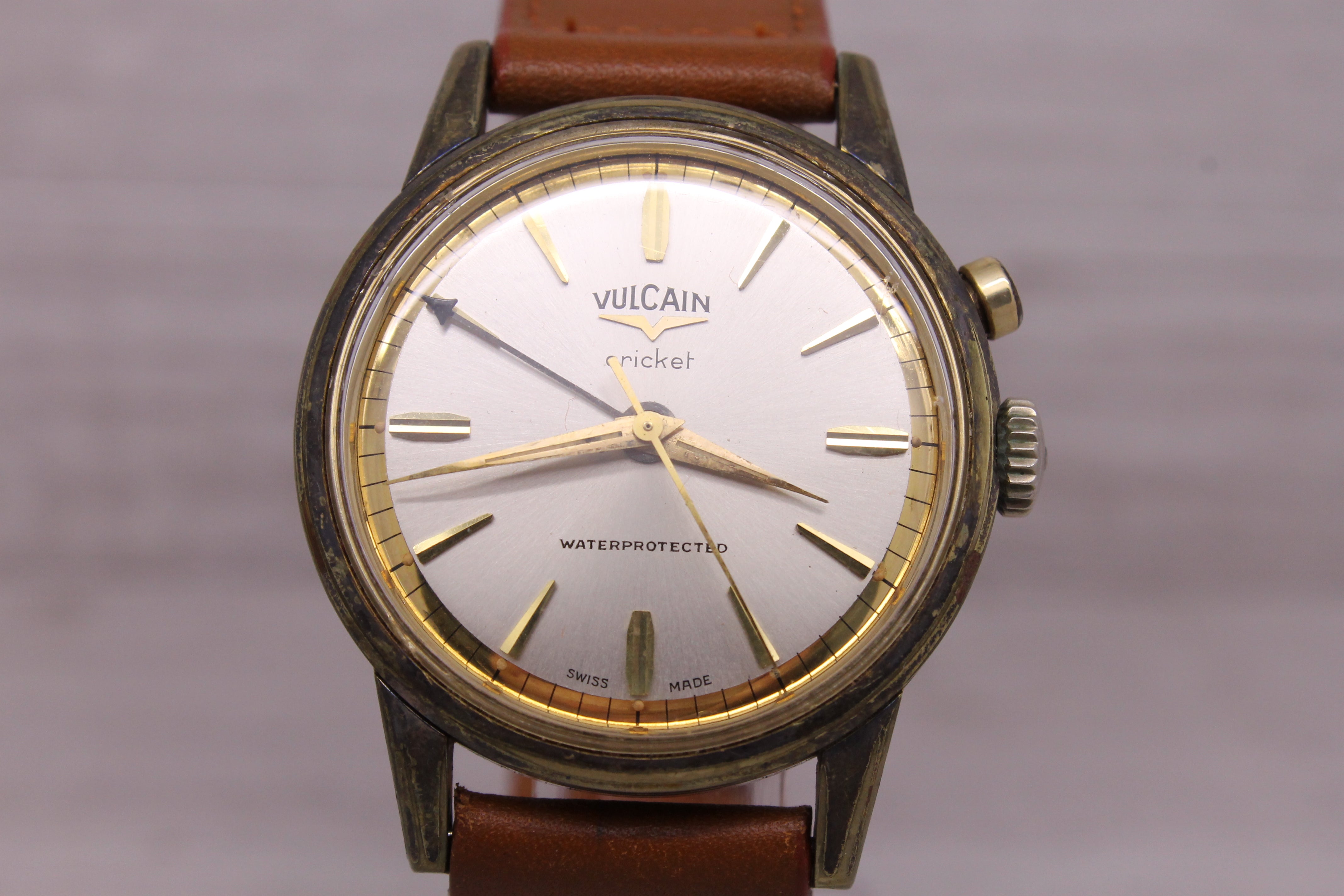 Rosy Brown Vintage c.1960's Vulcain Cricket 34mm Plated Mens Manual Alarm Watch ORIGINAL