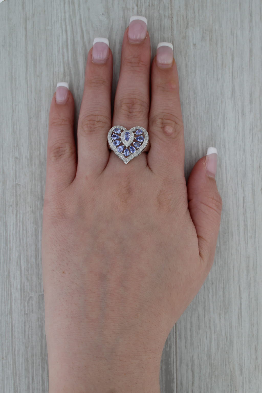 1.53ctw Tanzanite Diamond Halo Heart Ring 10k White Gold Cocktail Size 8.25
