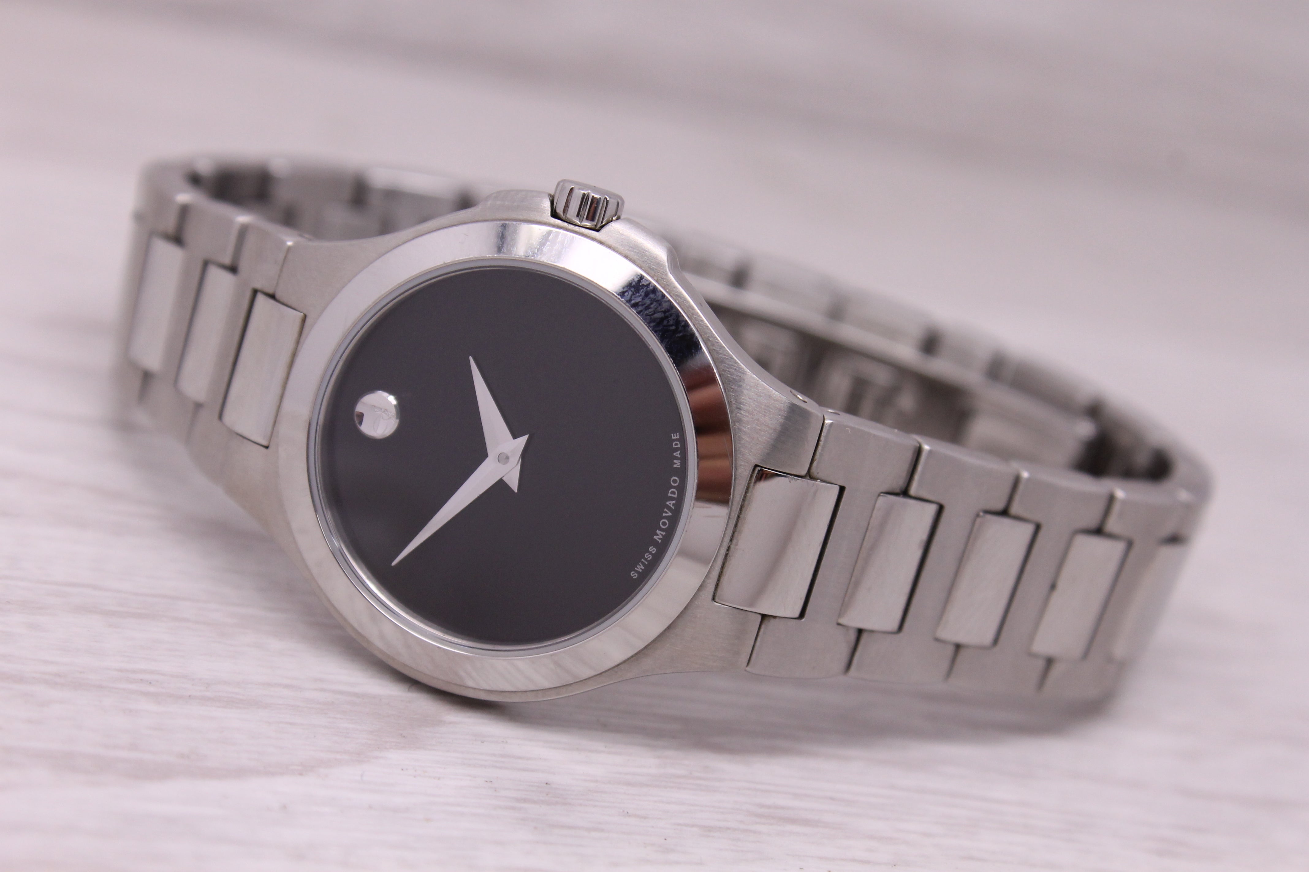 Gray Movado Museum 28mm Stainless Steel Ladies Quartz Bracelet Watch 01.3.14.1033