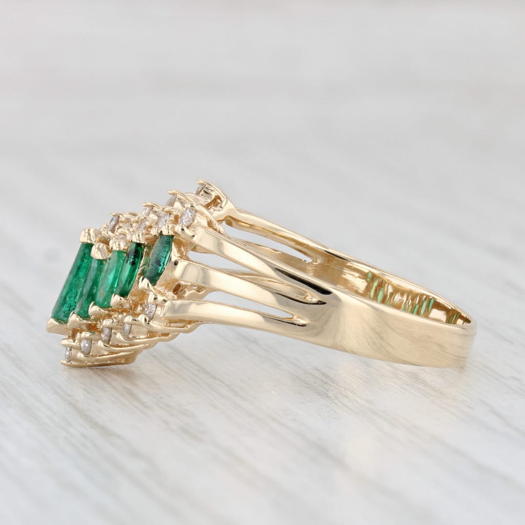 Light Gray 1.29ctw Tiered Emerald Diamond Contoured V Ring 14k Yellow Gold Size 11