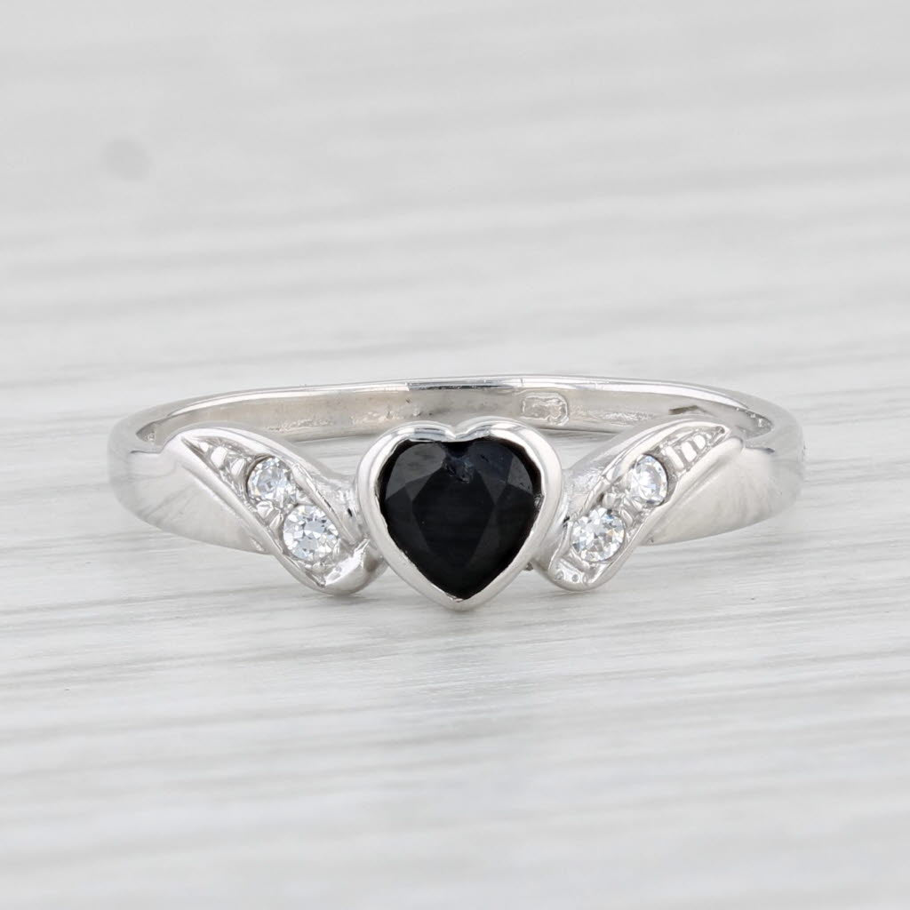 Light Gray 0.53ctw Blue Sapphire Heart Cubic Zirconia Ring 18k White Gold Size 6