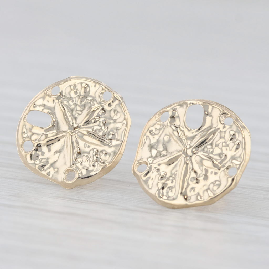 Light Gray Sand Dollar Stud Earrings 14k Yellow Gold Nautical Jewelry