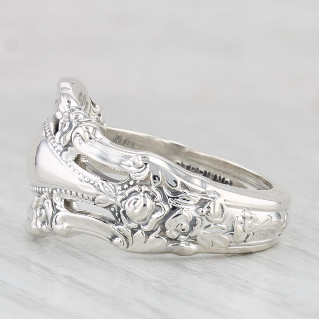Light Gray Eloquence Flower Pattern Spoon Ring Sterling Silver Size 6.25