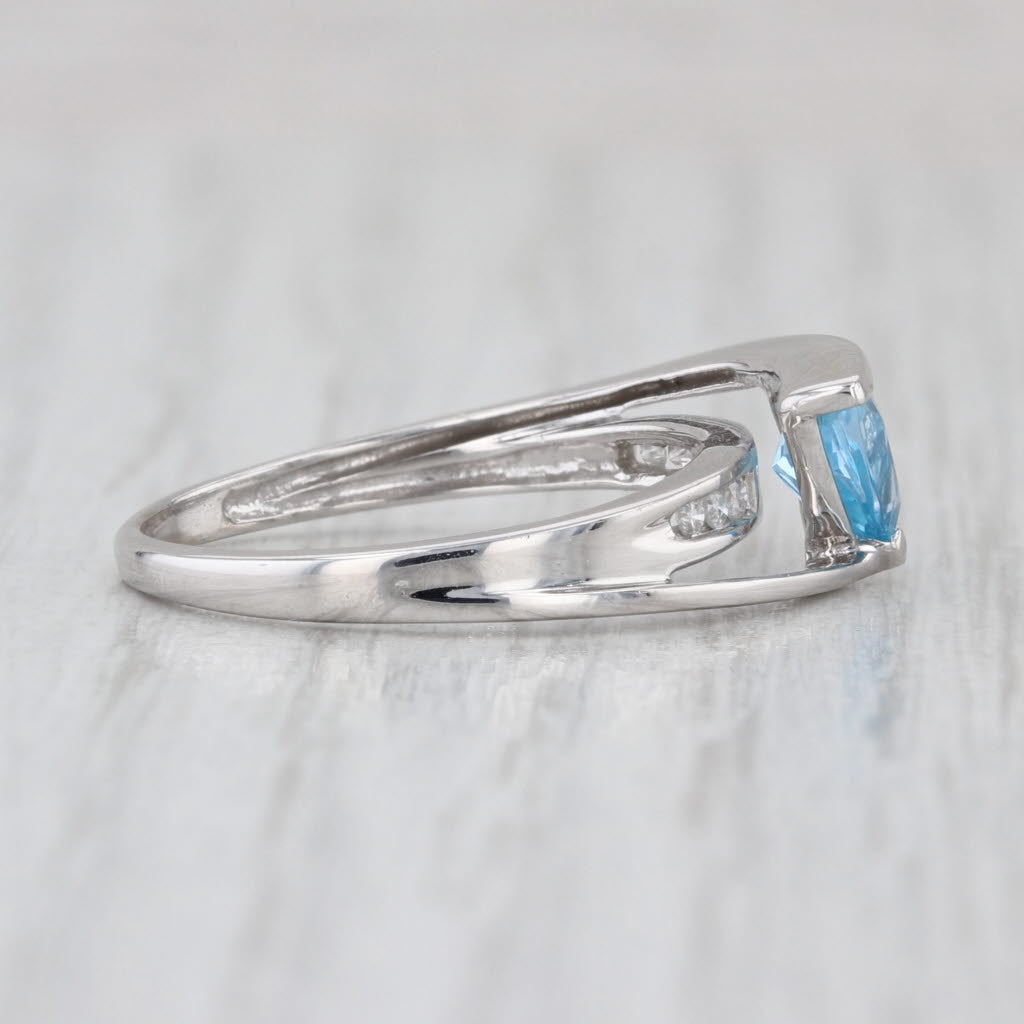 1.06ctw Trillion Blue Topaz Diamond Ring 10k White Gold Size 7.5 Bypass
