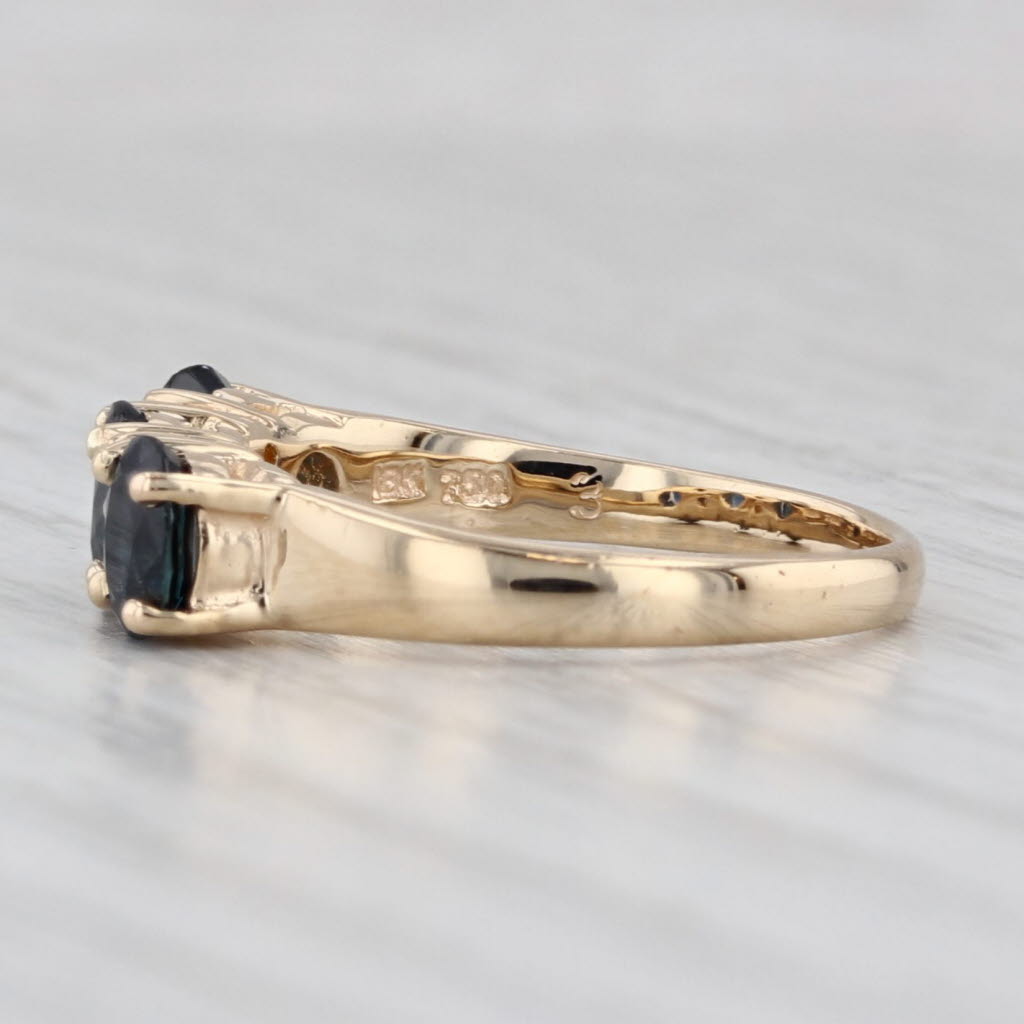 Light Gray 1.31ctw 3-Stone Blue Sapphire Diamond Ring 18k Yellow Gold Size 5.5