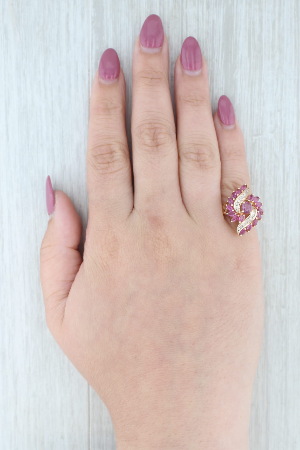 Light Gray 2.21ctw Ruby Diamond Bypass Ring 10k Yellow Gold Size 6.5 Cocktail Cluster