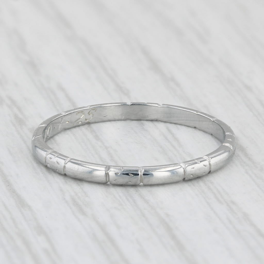 Light Gray Art Deco Wedding Band 18k White Gold Size 7.5 Stackable Engraved 1920s Vintage