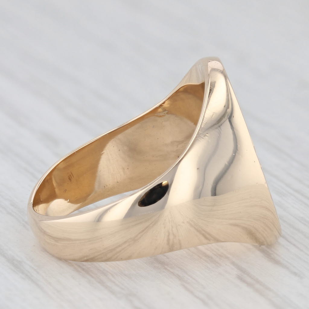 Light Gray Vintage Hand Engraved Coat of Arms Seal Signet Ring 14k Yellow Gold Size 8.75