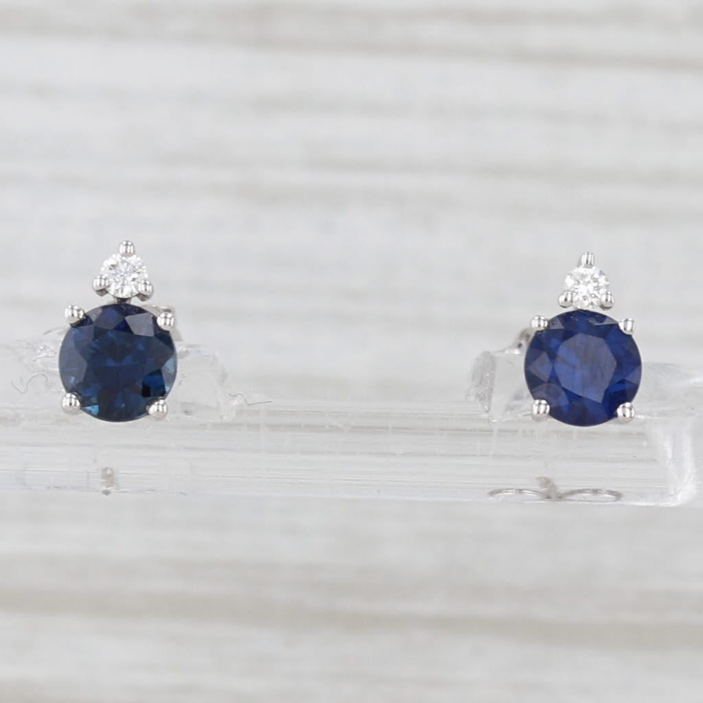 Light Gray 1.04ctw Round Blue Sapphire Diamond Stud Earrings 18k White Gold