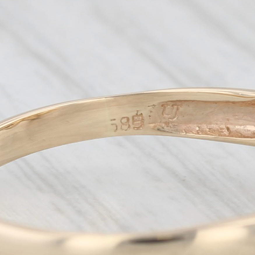 Light Gray Hand Holding Cultured Pearl Diamond Ring 14k Yellow Gold Size 8.25