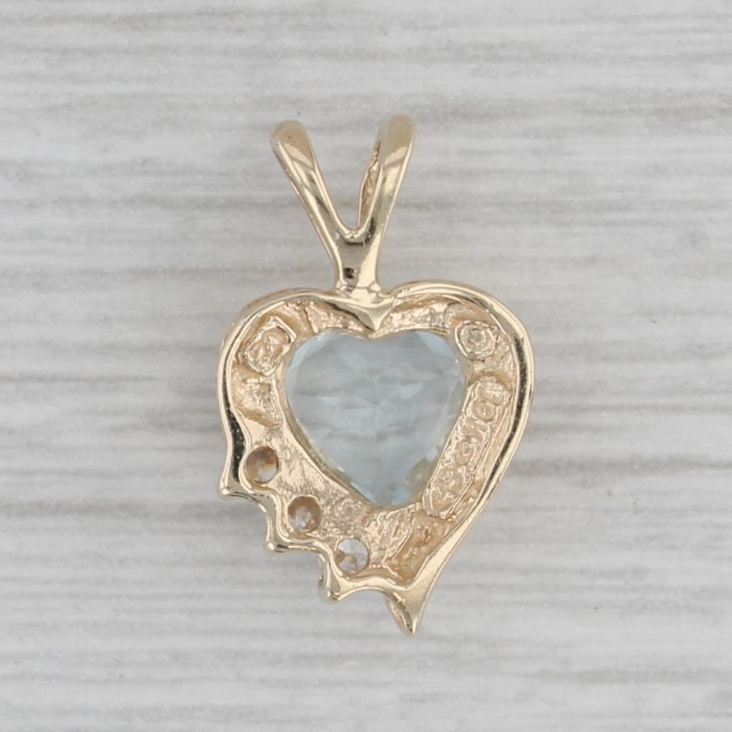 Gray 0.65ctw Aquamarine Cubic Zirconia Heart Pendant 10k Yellow Gold