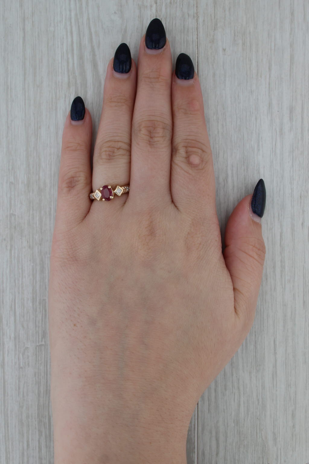 1.18ctw Oval Ruby Diamond Ring 14k Yellow Gold Size 6.5