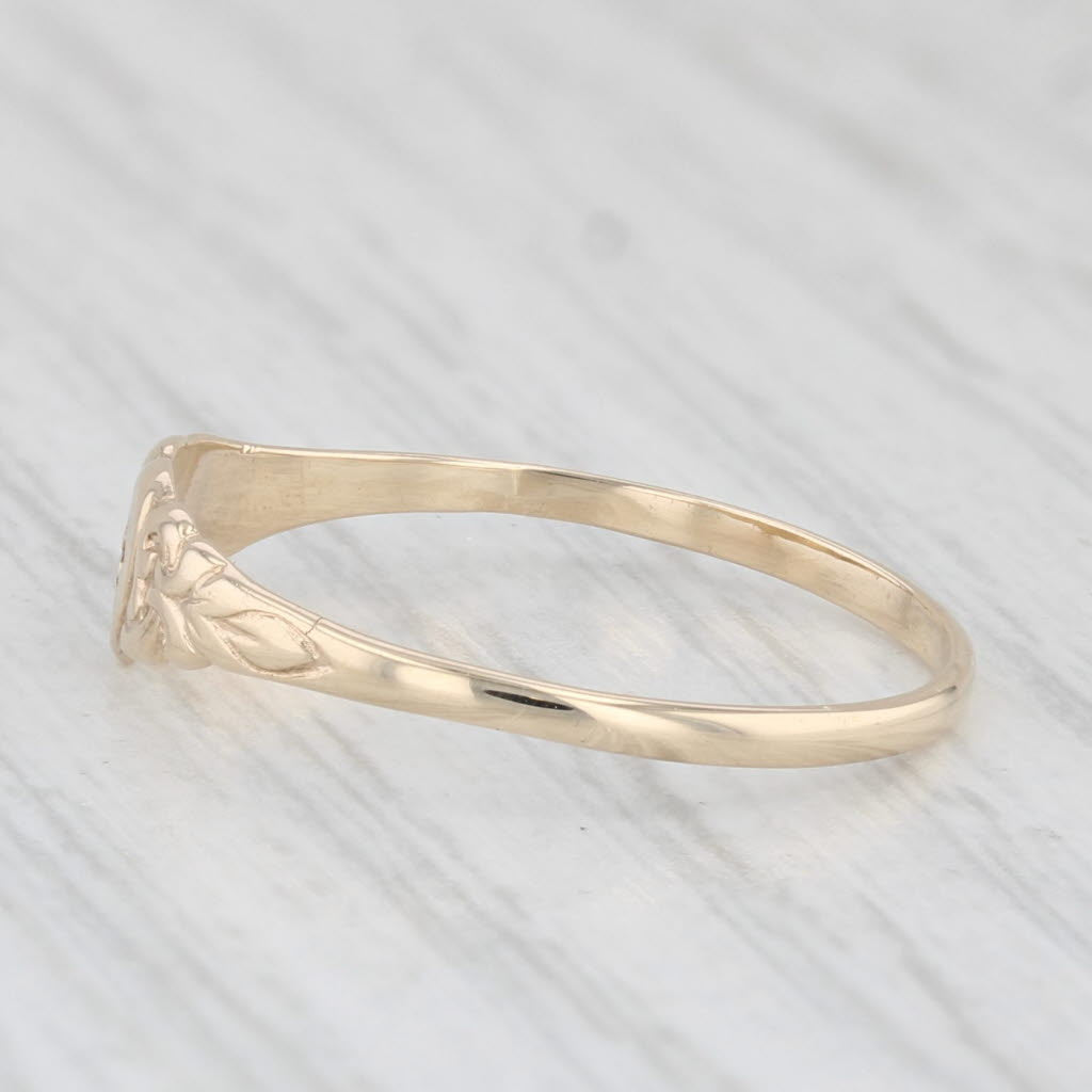 Light Gray Vintage Diamond Accented Heart Ring 10k Yellow Gold Size 6.5 Band