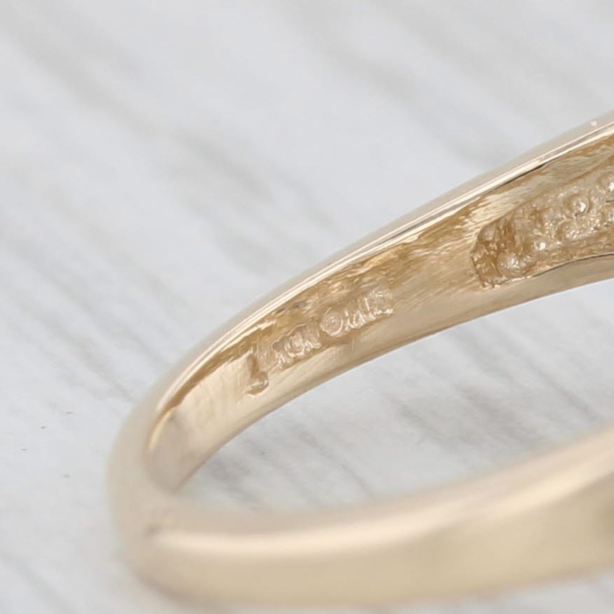 Light Gray 0.20ctw Diamond Scalloped Ring 10k Yellow Gold Size 5
