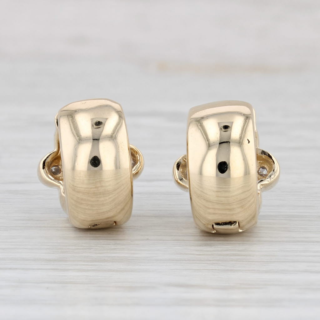 Light Gray 0.38ctw Diamond Flower Huggie Small Hoop Earrings 14k Yellow Gold Snap Top