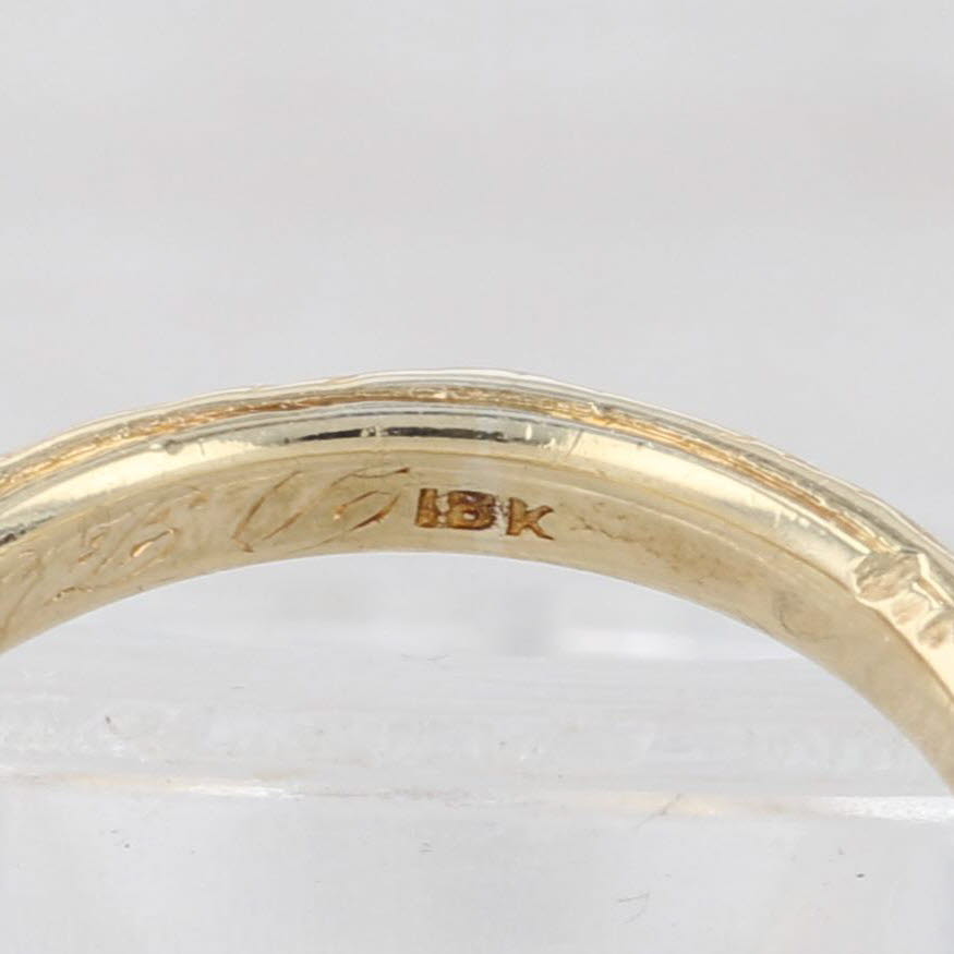 Light Gray Antique Floral Etched Wedding Band Stackable Ring Size 6 18k Yellow Gold