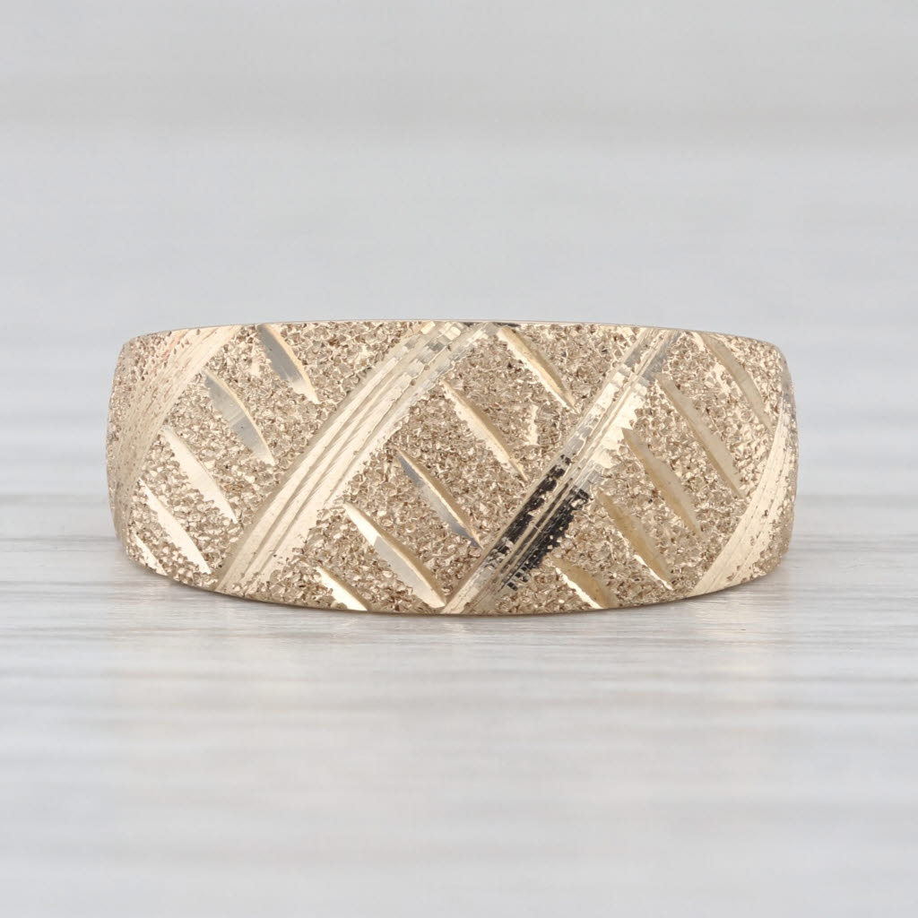 Brushed Cross Hatch Pattern Ring 10k Yellow Gold Size 6 Band