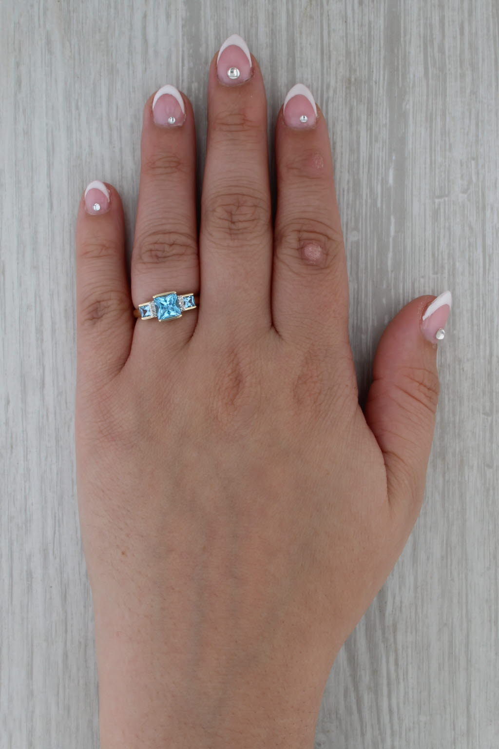 1.72ctw Blue Topaz Diamond Ring 10k Yellow Gold Size 5.75
